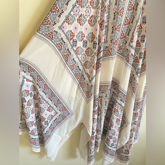 Ann Taylor Scarf Maxi Floral Dress Size 6 - Picture 5 of 7